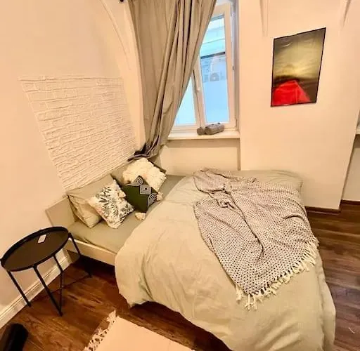 Center 4 Persons - Casino Near * براتسيلافا